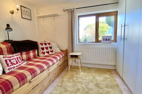 Bedroom 4/Study