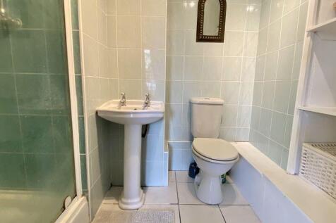 Master En-suite