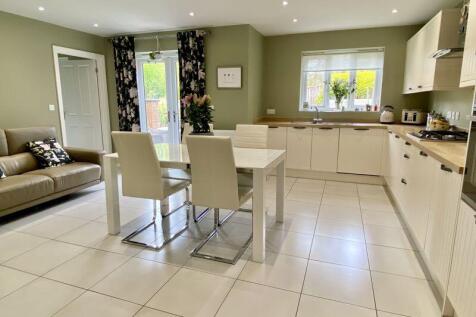 Kitchen/Diner/Family Room