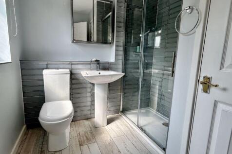 Master En-suite