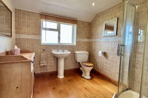 Master En-suite
