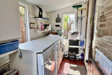 Lean-To Utility