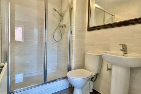 Master En-suite