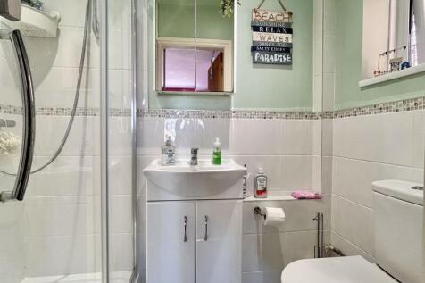 Master En-suite