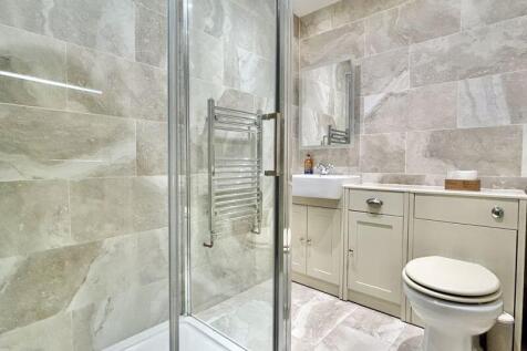 Master En-suite