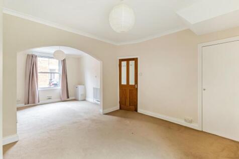 Dining room into living room