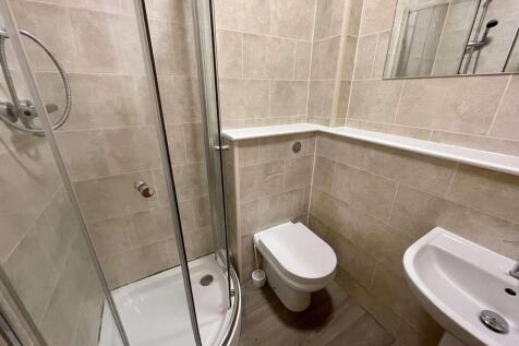 Flat_2_Refuge_Assurance_House