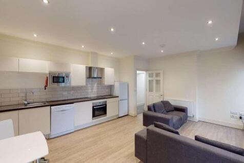 Flat_4_8_St_James_Row