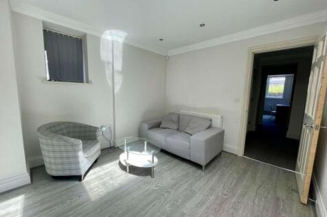 Flat_2_St_James_Row