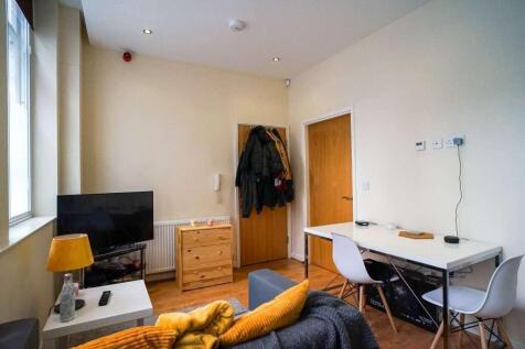 Flat_2_Red_Brick_House