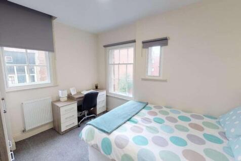 Flat_7_8_St_James_Row
