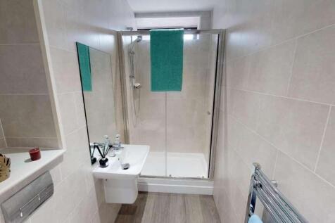 Flat_2_3_St_Peters_Close