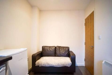 Flat_6_Croft_Buildings