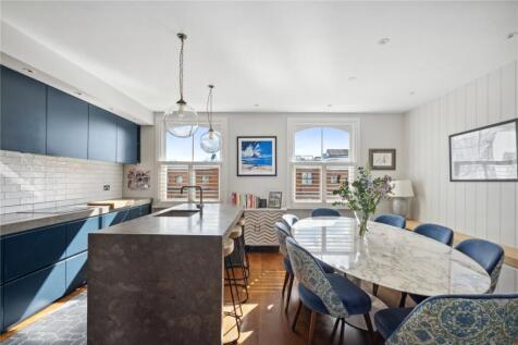Reception/Kitchen