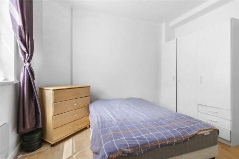 Reception/Bedroom