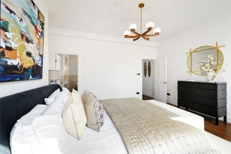 Principle Bedroom