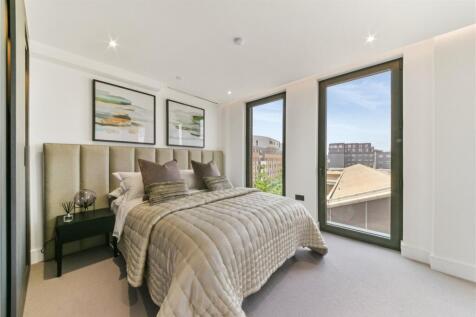 32 Walton Clark Hous