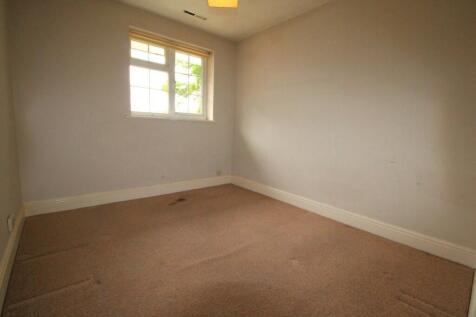 12. Bedroom 4
