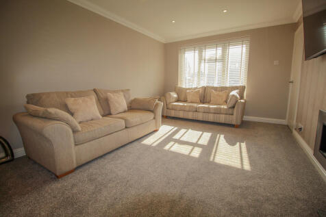 Lounge Alternate