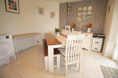 3.5 Dining Room