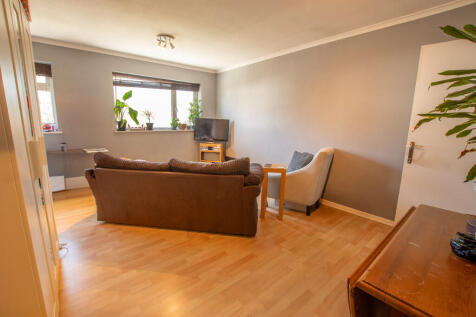 Lounge Reverse