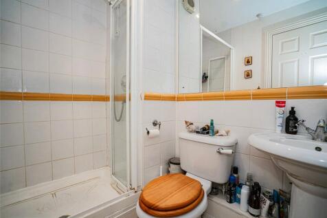 En-Suite 2