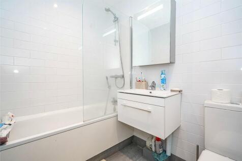 Bedroom 1 En-Suite
