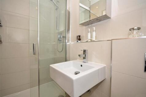 Bedroom 1 En-Suite