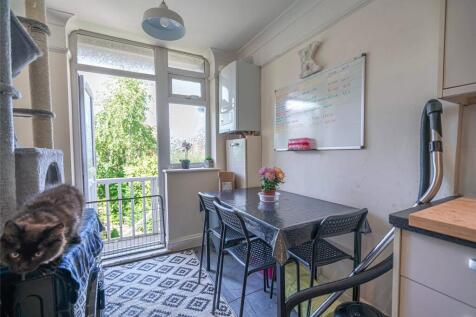 Flat 1 Kitchen C