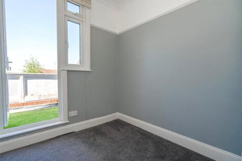 Flat 3 Bedroom 2 A