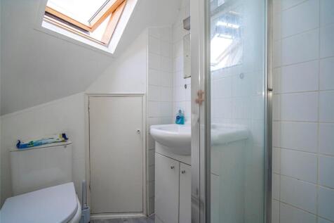Flat 5t Shower Room