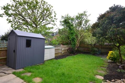 96 Huntingdon Garden