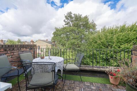 Roof Terrace.jpg