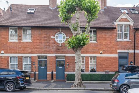 Front External b x.jpg