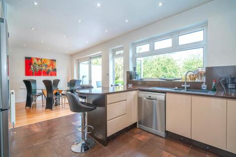 Kitchen Reception