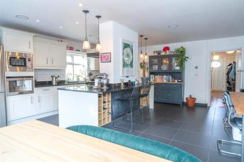 Kitchen G