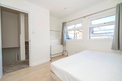 Bedroom 4 B