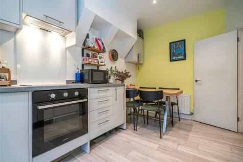 Kitchen E