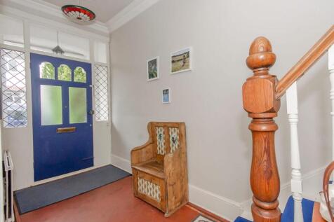 Entrance Hall b