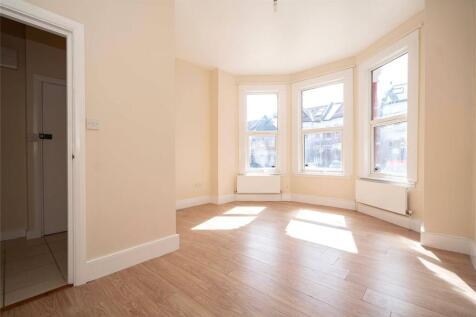 Bedroom 1 B