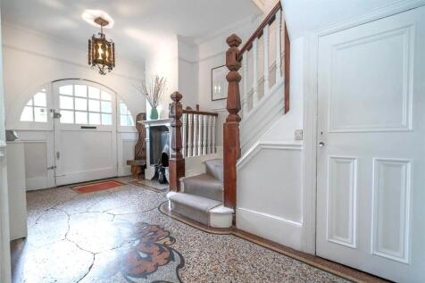Entrance Hall D