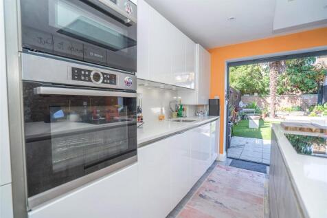 Kitchen D