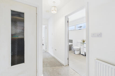 CAM05627G0-PR0019-STILL011