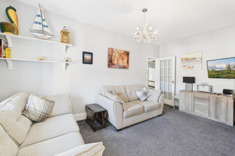 CAM05627G0-PR0020-STILL003