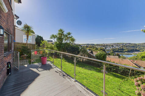 CAM05627G0-PR0020-STILL013