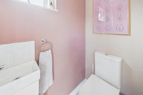 CAM05627G0-PR0021-STILL010