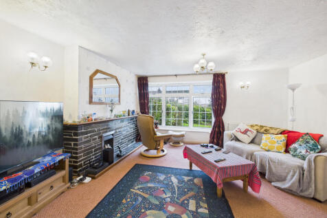 CAM05627G0-PR0025-STILL002