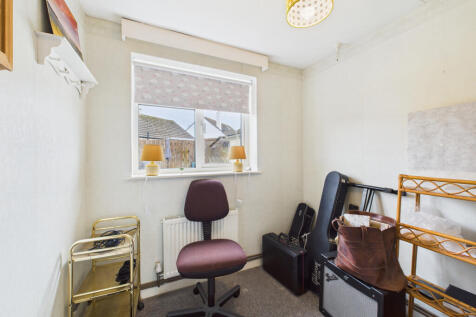 CAM05627G0-PR0025-STILL013