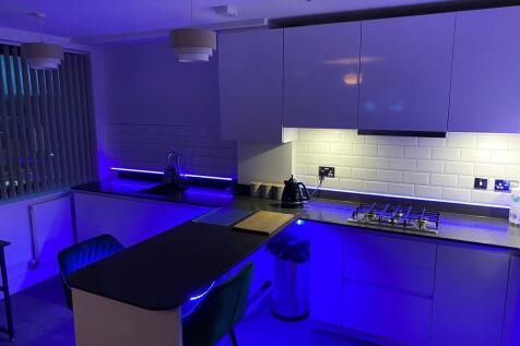 Kitchen / dining