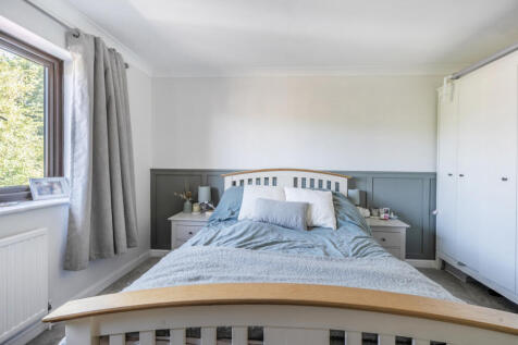 1357850-6-68d5810...